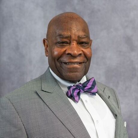 Anthonysearcycropped3